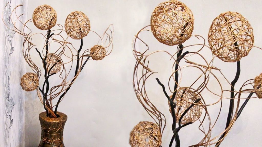 How to make home decor from branches and balls of thread