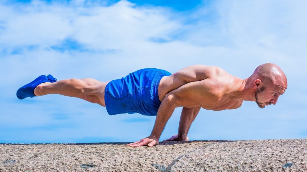 5 Calisthenics Exercises Everyone Can Learn